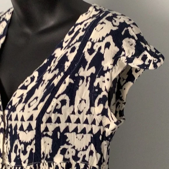 ANTHROPOLOGIE- Vanessa Virginia Top - Picture 5 of 10